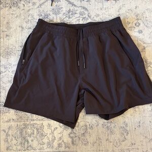 Lululemon Men’s 5” Pace Breaker Shorts unlined - large - brown